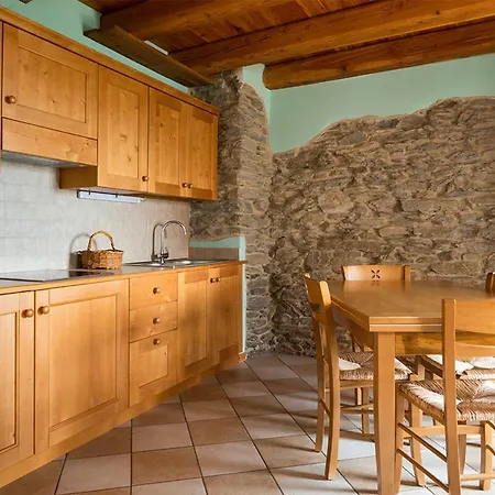 Domek alpejski Civico 12 *